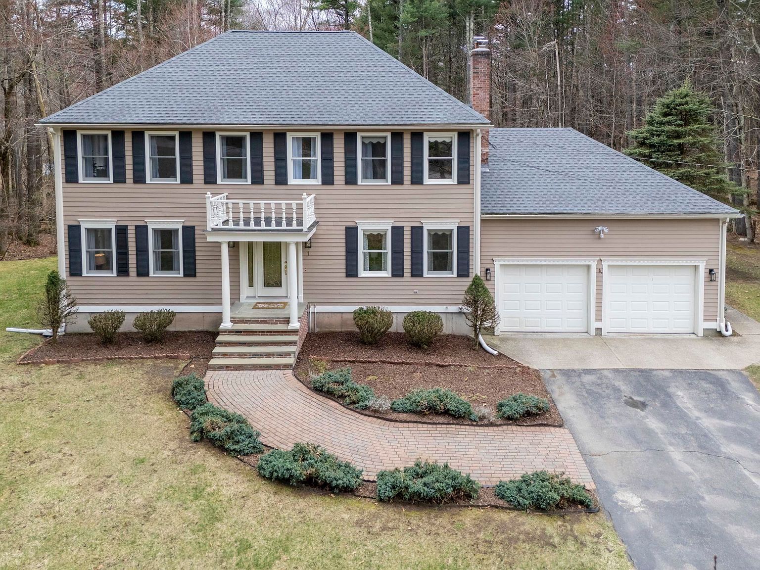 1 Cote Dr Pelham, NH 03076  | Single Family