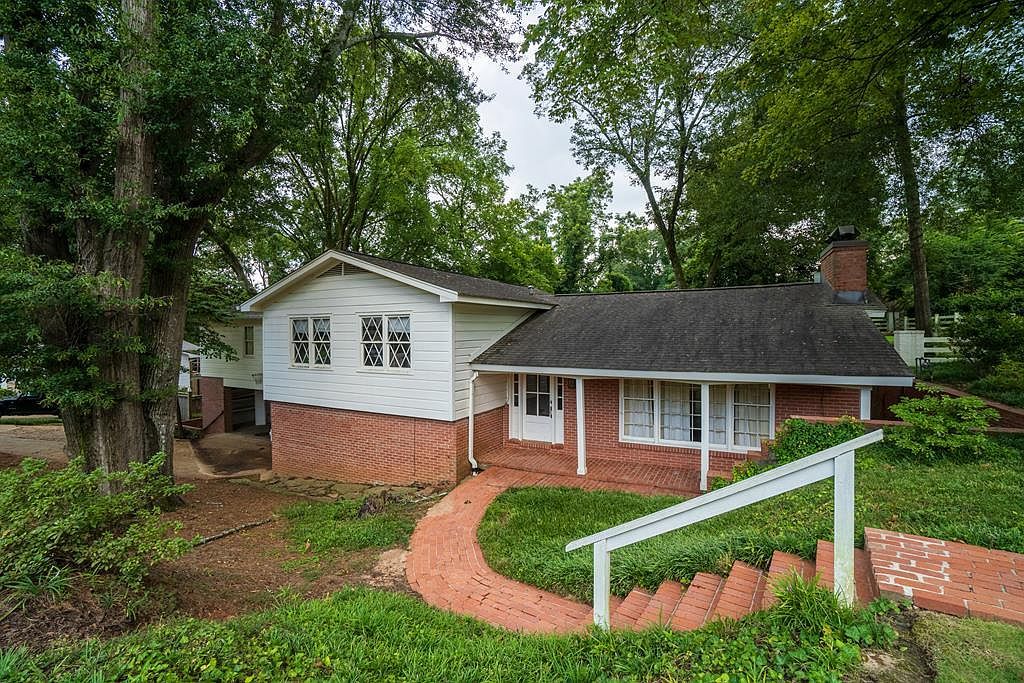 1300 Beanland Dr Oxford, MS 38655 - Thumbnail 2