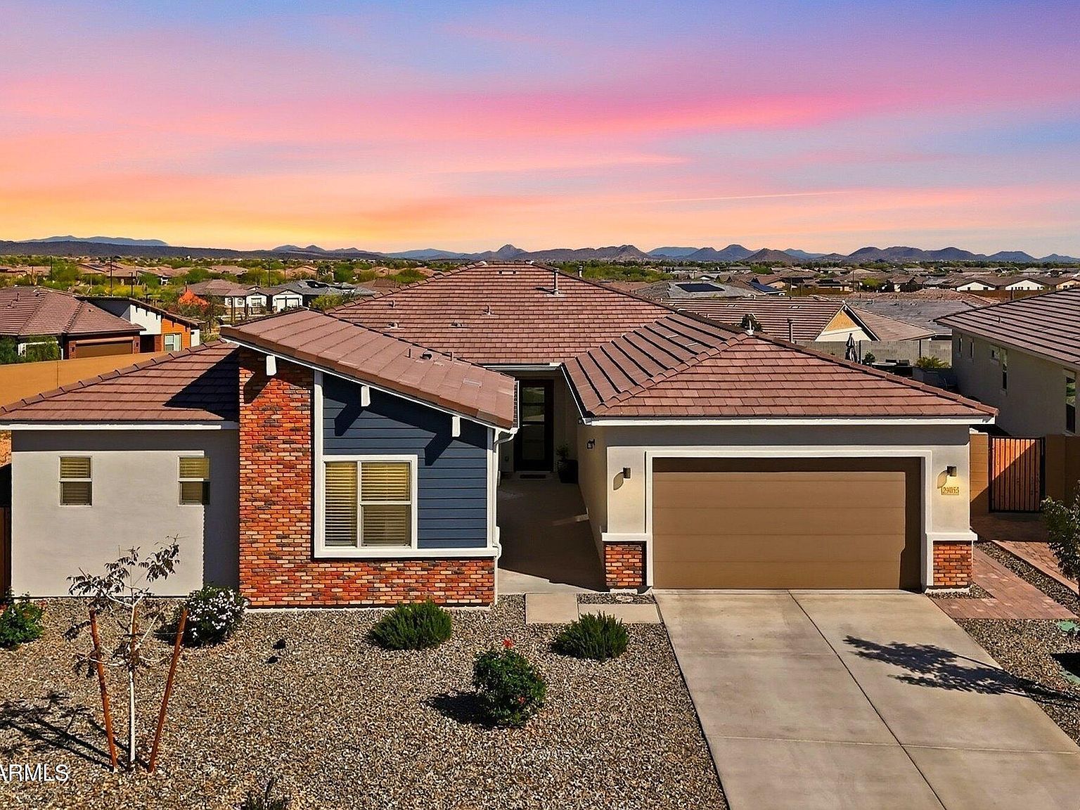 29055 N 136th Ln Peoria, AZ 85383 - Thumbnail 2