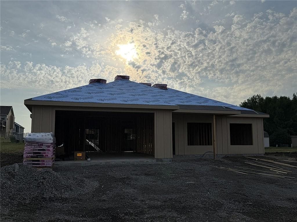 810 Timberline Dr Cameron, MO 64429  | Single Family