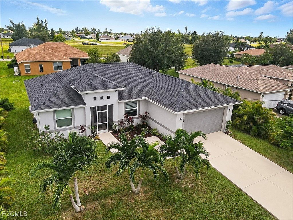 2118 NW 14th Ln Cape Coral, FL 33993 - Thumbnail 2