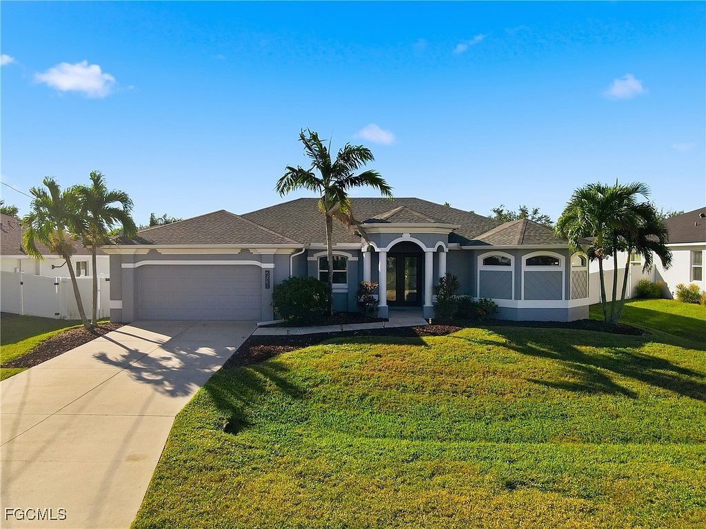 2538 SW 35th Ln Cape Coral, FL 33914 - Thumbnail 2