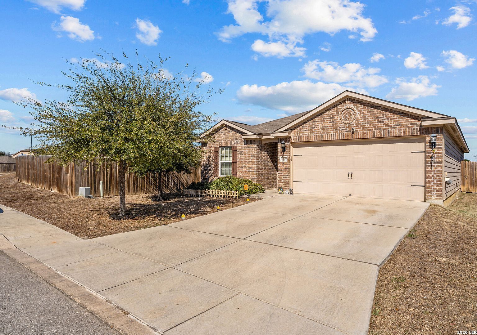 12249 Cashton San Antonio, TX 78252 - Thumbnail 2