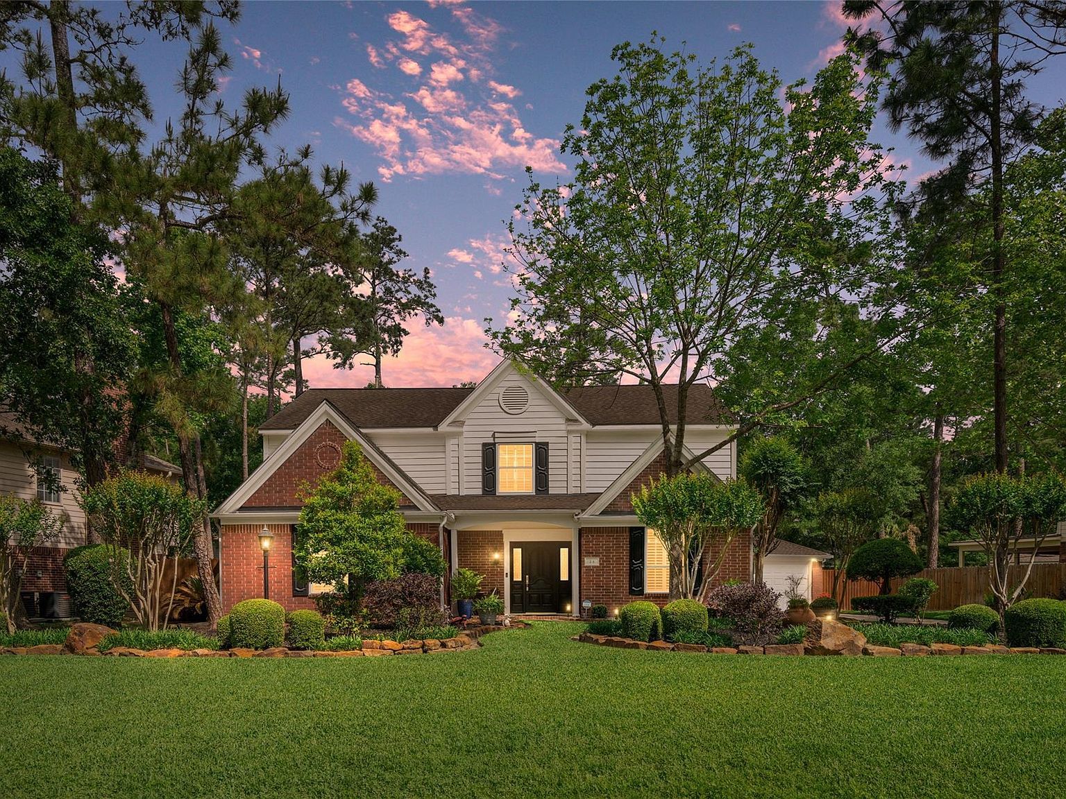 38 E Summer Storm Cir Spring, TX 77381  | Single Family