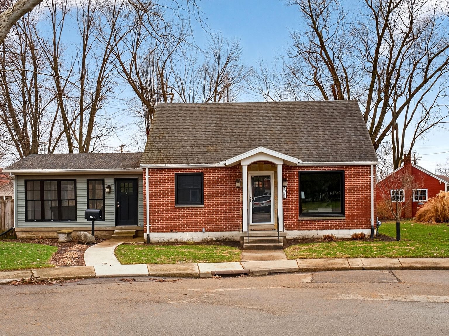 911 Devon Ct Troy, OH 45373 - Thumbnail 2