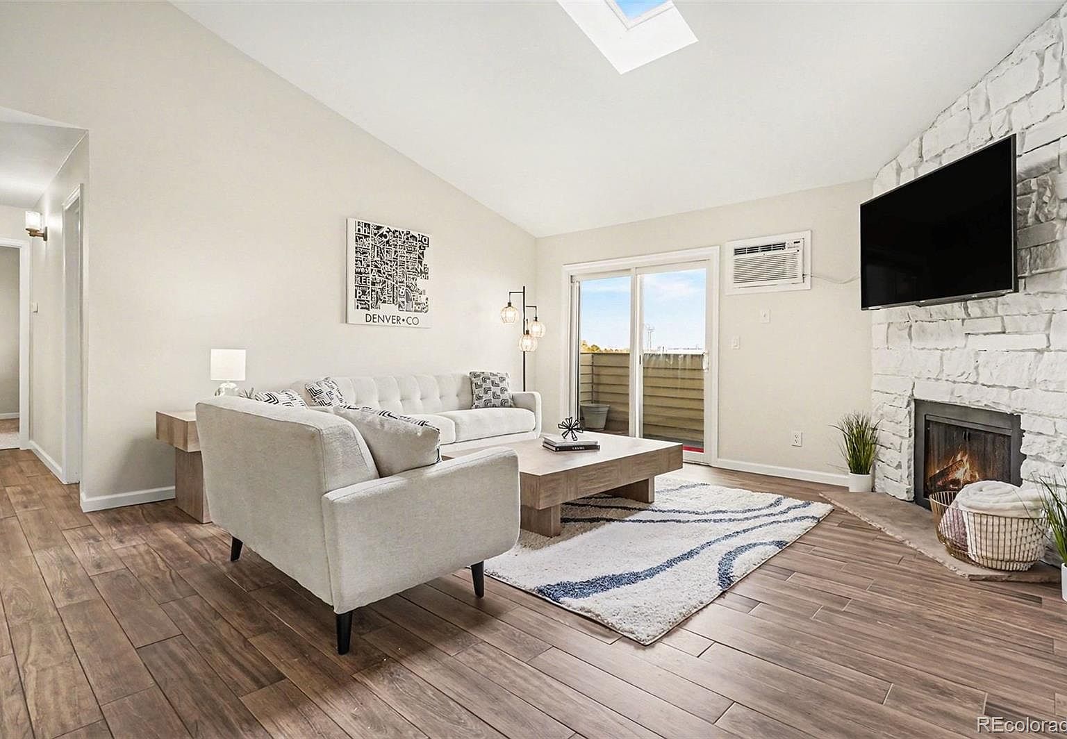 10150 E Virginia Ave Unit 1-305 Denver, CO 80247 - Thumbnail 2