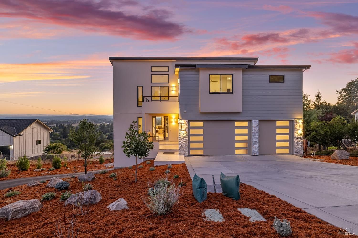 5095 Knollwood Ct Santa Rosa, CA 95403 - Thumbnail 2