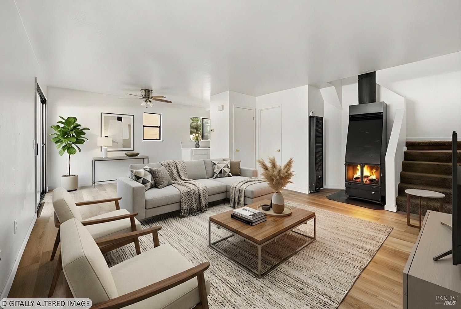 2123 W Steele Ln Santa Rosa, CA 95403 - Thumbnail 2