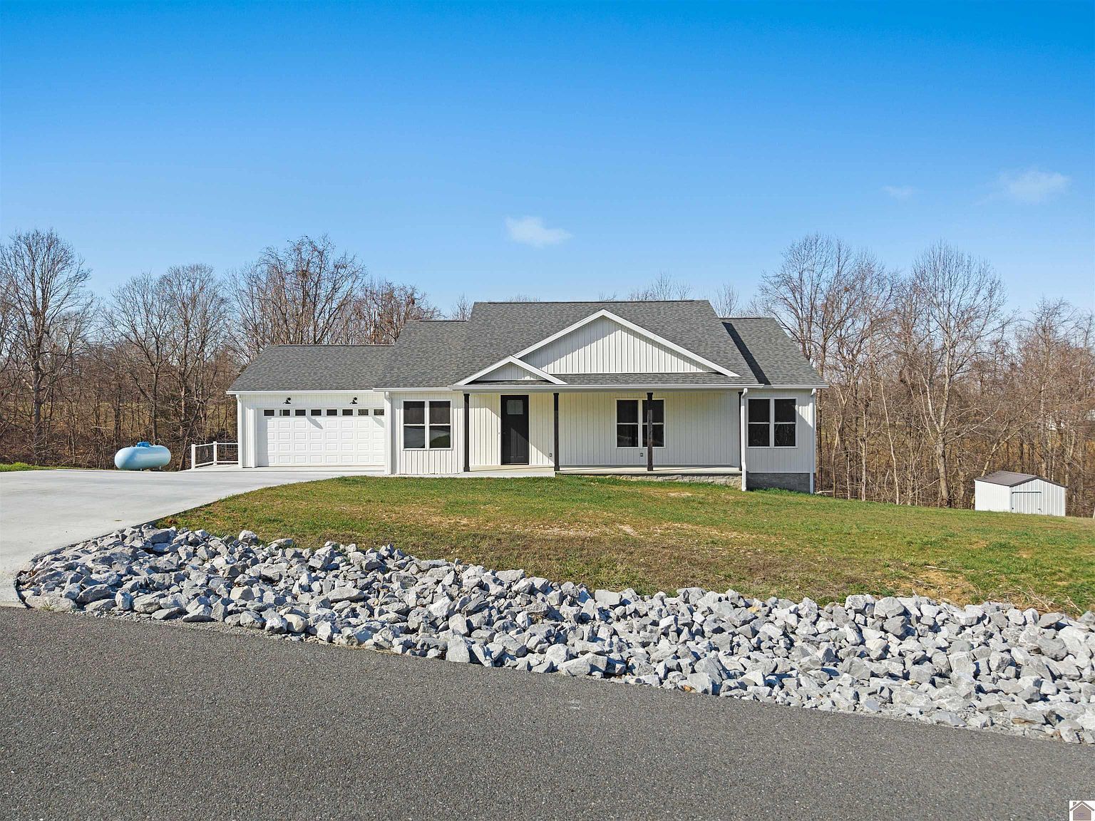 209 Corinne Dr Eddyville, KY 42038 - Thumbnail 2