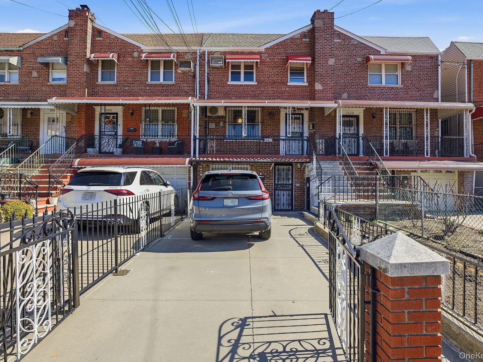 2530 Bronxwood Ave Bronx, NY 10469  | Multi Family