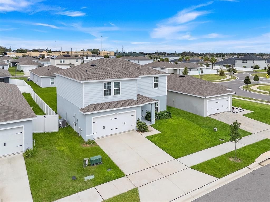 1506 Finnigan Cir Haines City, FL 33844 - Thumbnail 2