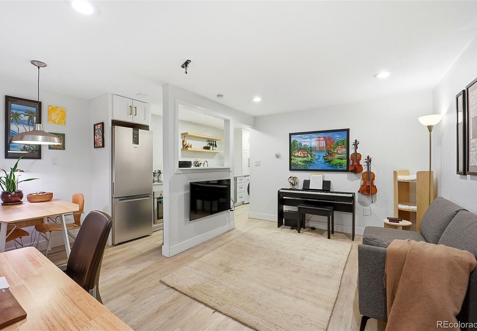 148 S Emerson St APT 104 Denver, CO 80209  | Condominium