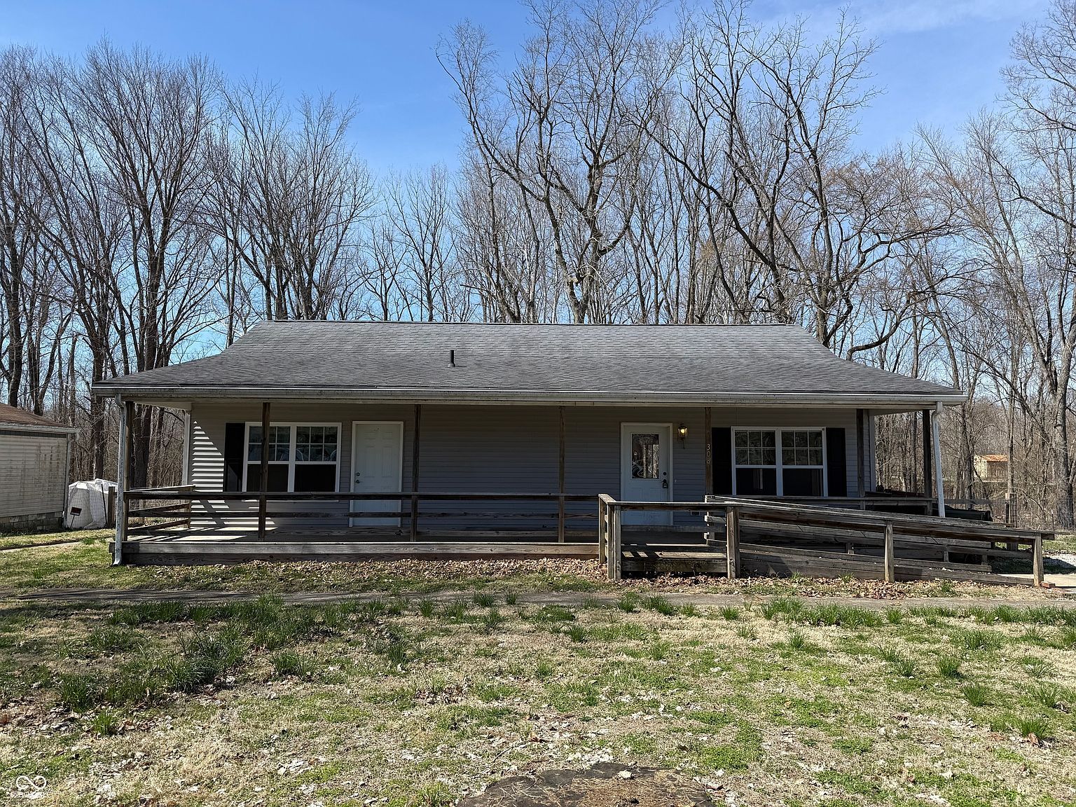 308 N Market St Carthage, IN 46115 - Thumbnail 2