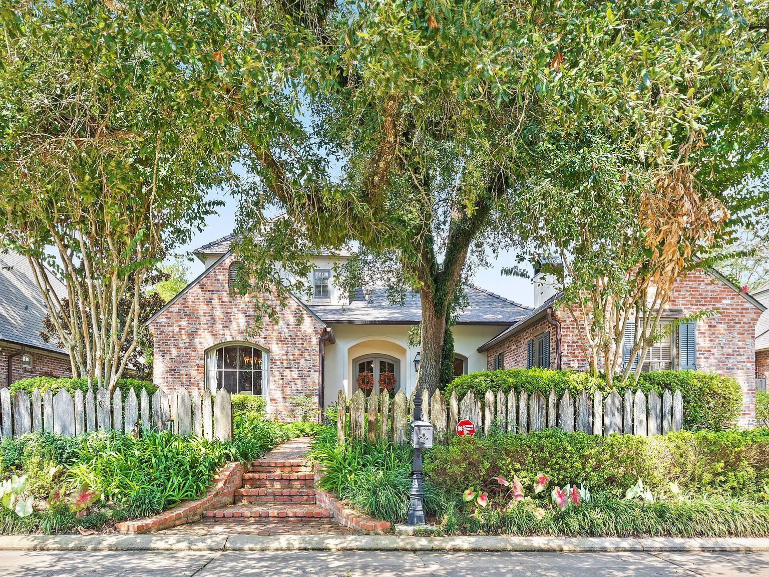 125 Heartwood Cir Lafayette, LA 70503 - Thumbnail 2