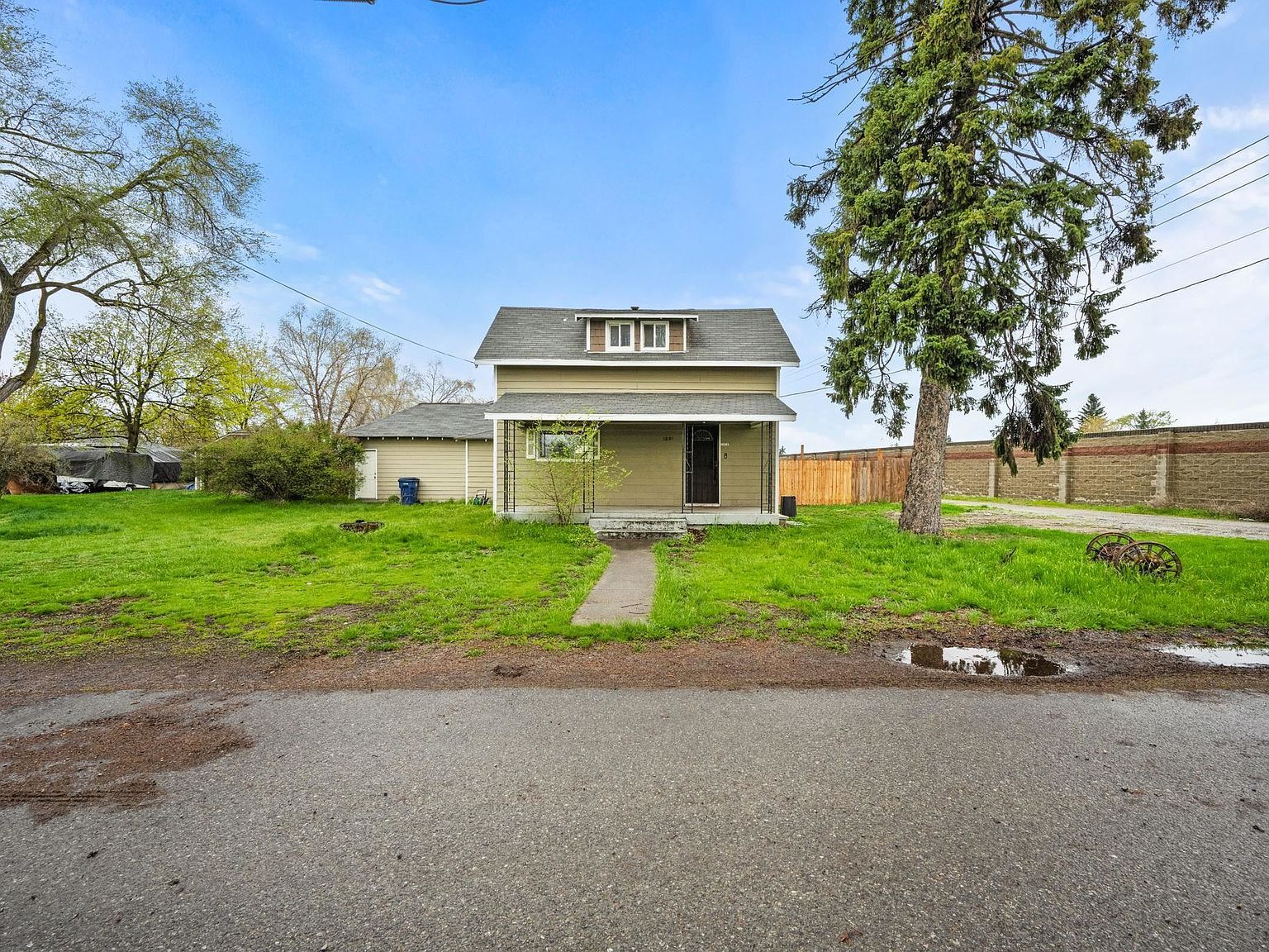 1831 N Woodruff Rd Spokane, WA 99206  | Single Family
