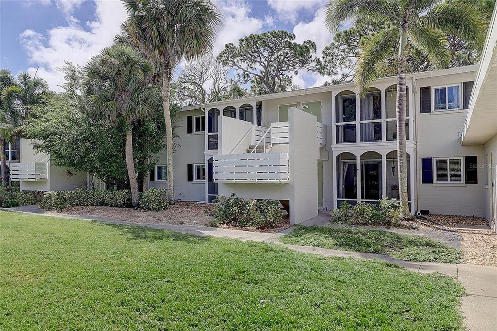 2304 Ringling Blvd APT 217 Sarasota, FL 34237 - Thumbnail 2