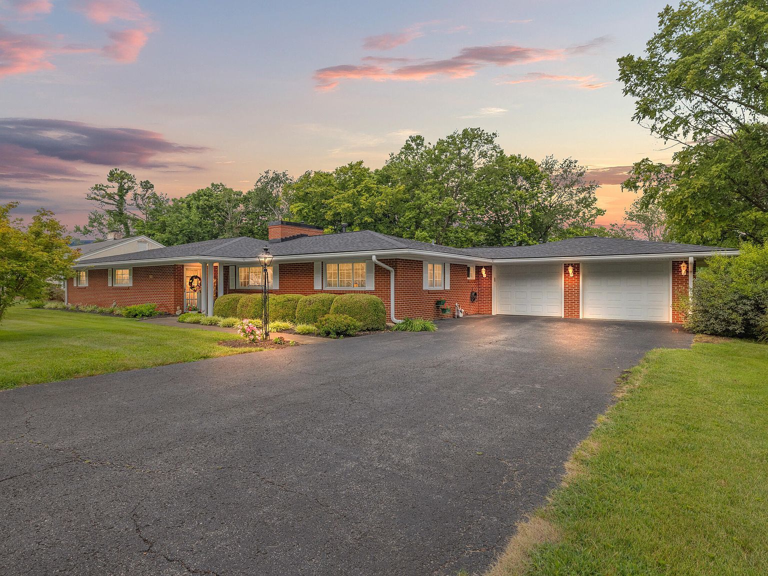555 Ohara Dr Danville, KY 40422  | Single Family