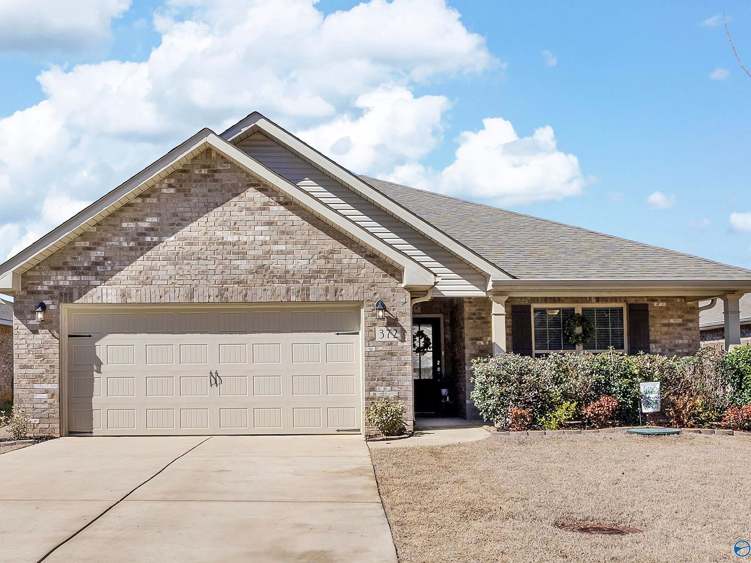 372 Willow Bank Cir Decatur, AL 35603 - Thumbnail 2