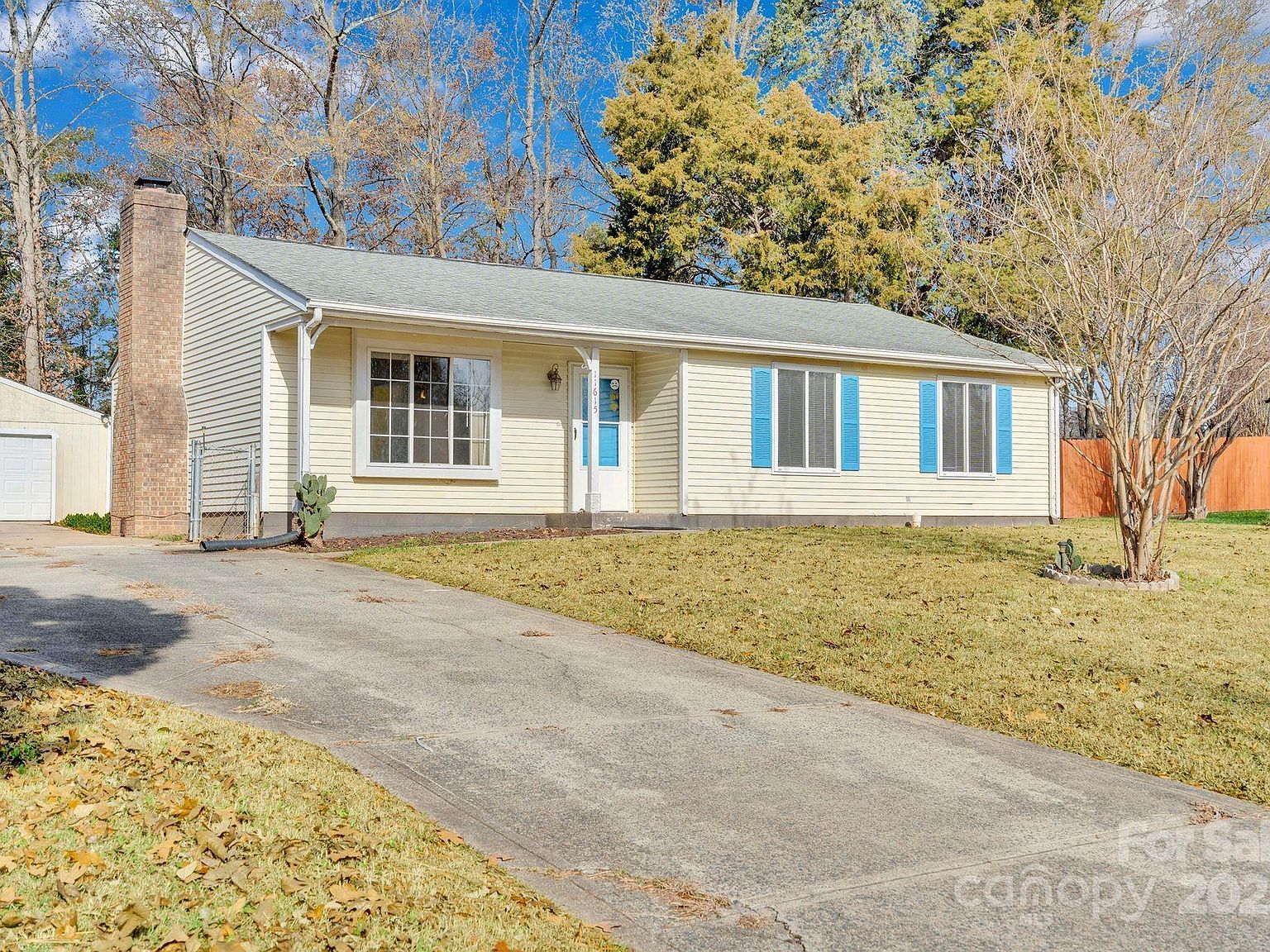 11615 Antebellum Dr Charlotte, NC 28273 - Thumbnail 2