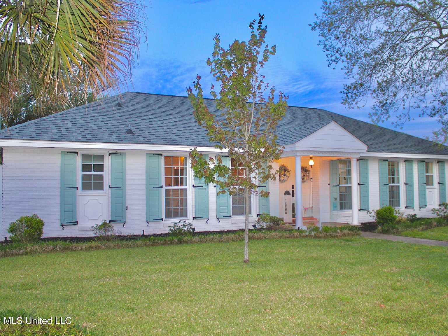 350 Southern Cir Gulfport, MS 39507  | Single Family
