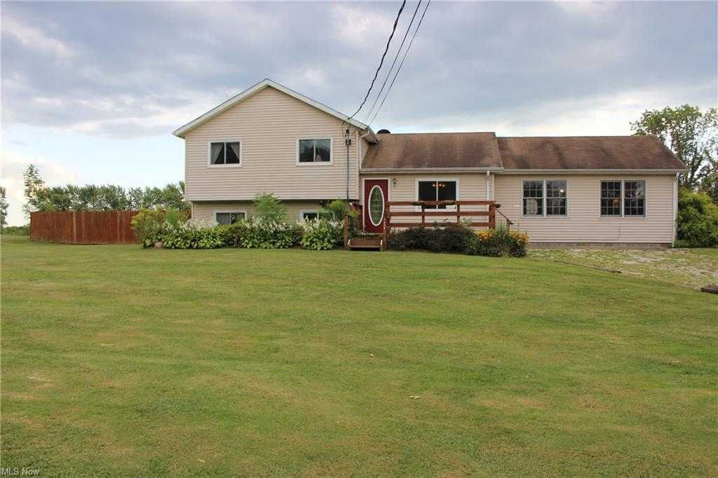 7650 Warner Road, Madison, OH, USA, 44057 | Single Family