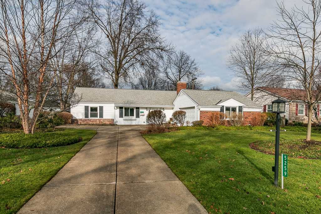 5259 Meadow Wood Boulevard, Lyndhurst, OH, USA, 44124  | Single Family