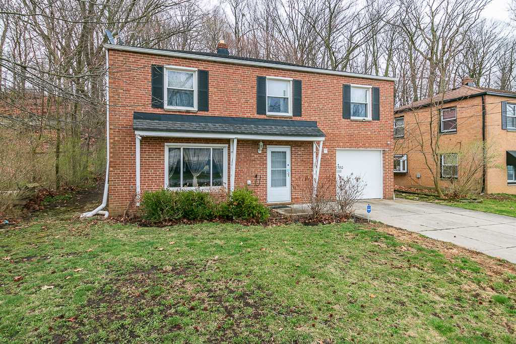 27580 Tremaine Drive, Euclid, OH, 44132 - Thumbnail 2