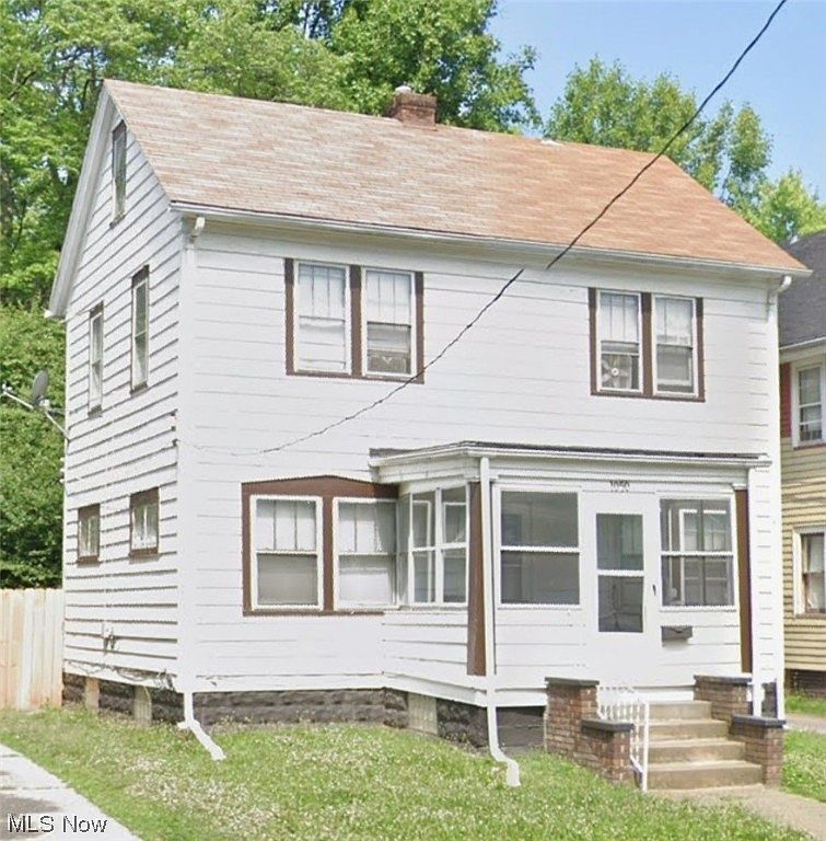 1050 E 169th St Cleveland, OH 44110 - Thumbnail 2