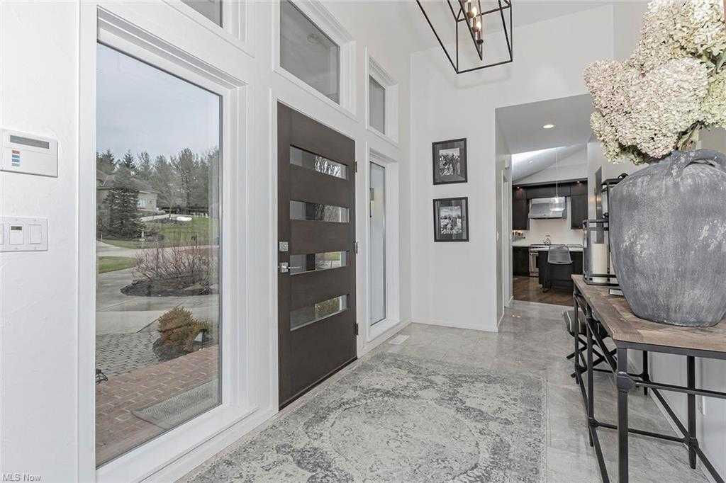 32420 Pinebrook Lane, Pepper Pike, OH, USA, 44124 - Thumbnail 4