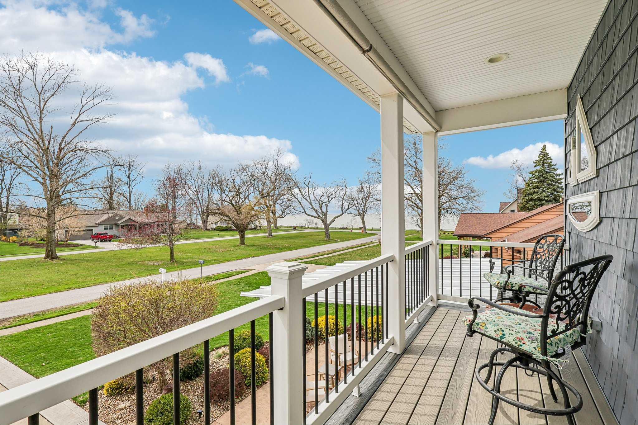 65 Pinehurst Boulevard, Eastlake, OH, USA, 44095 - Thumbnail 2