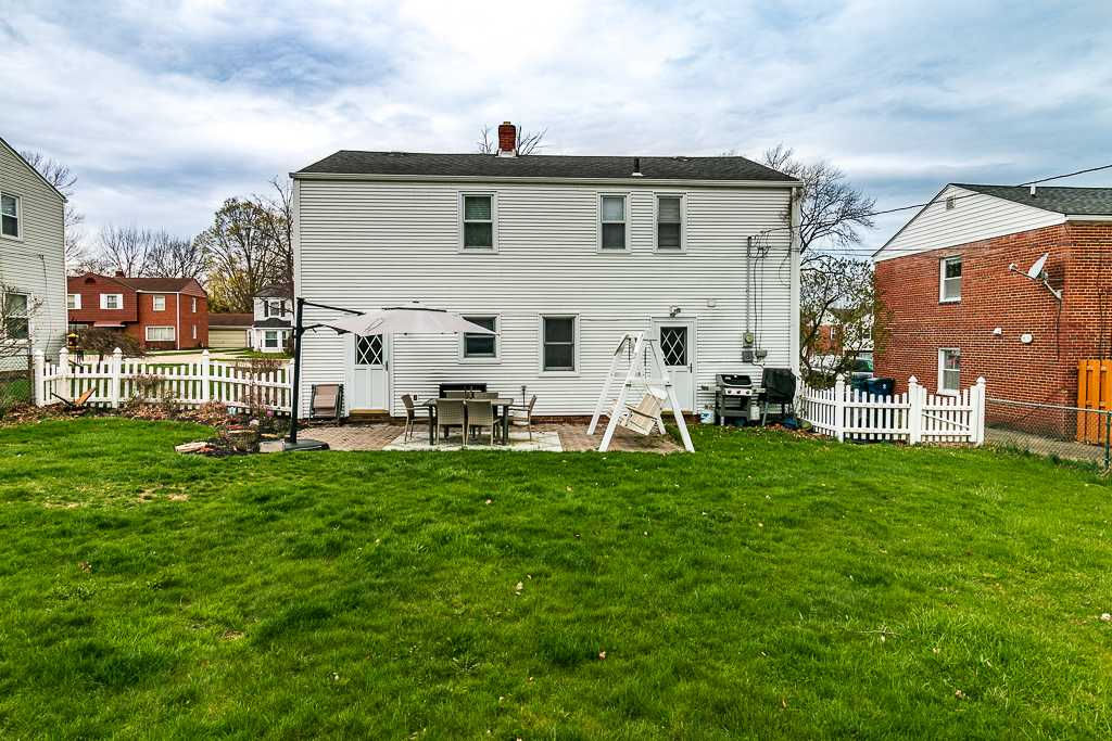 5377 Strawberry Lane, Willoughby, OH, USA, 44094  | Single Family