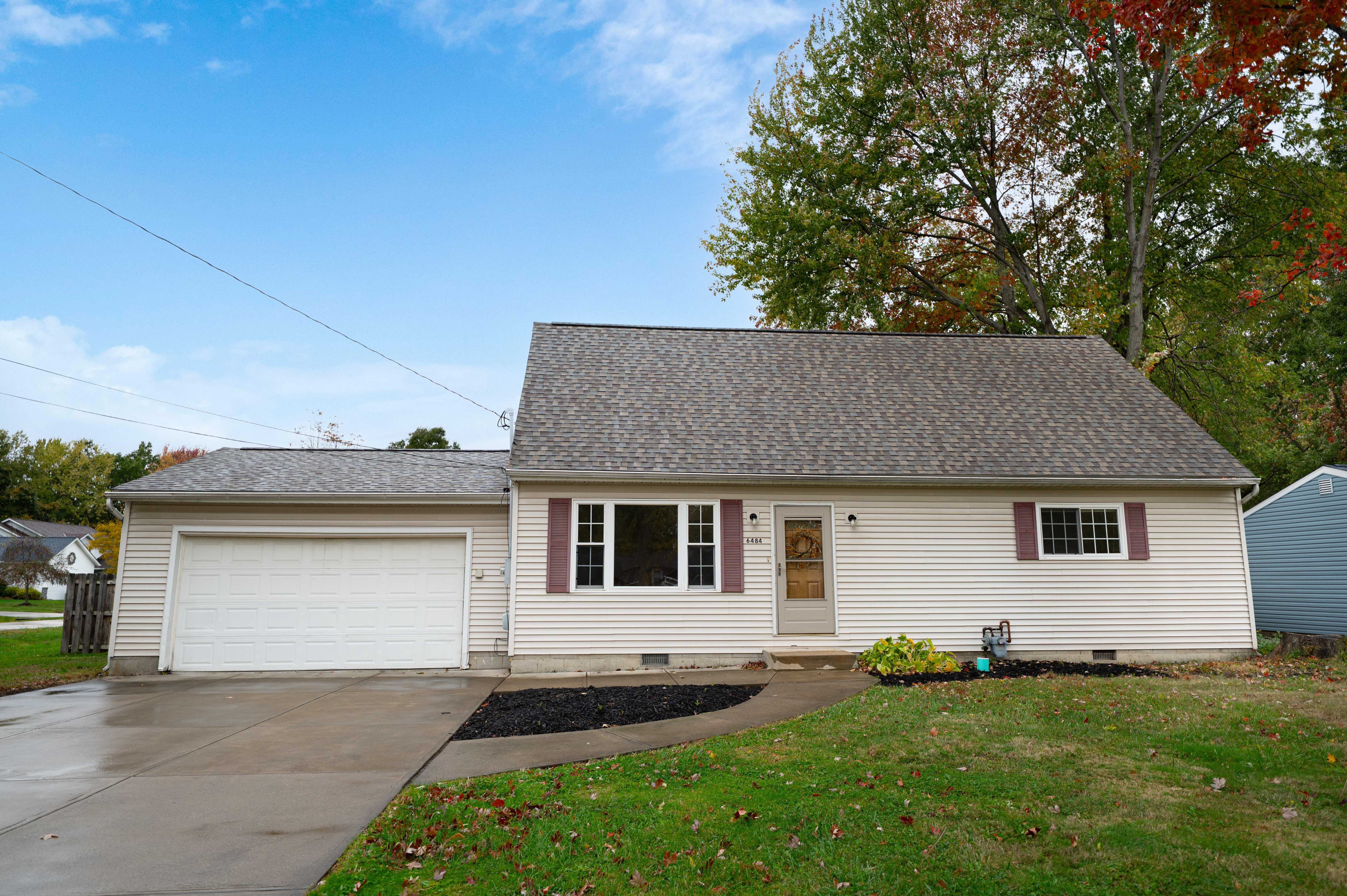 6484 Elmwood Road, Mentor, OH, USA, 44060 - Thumbnail 2