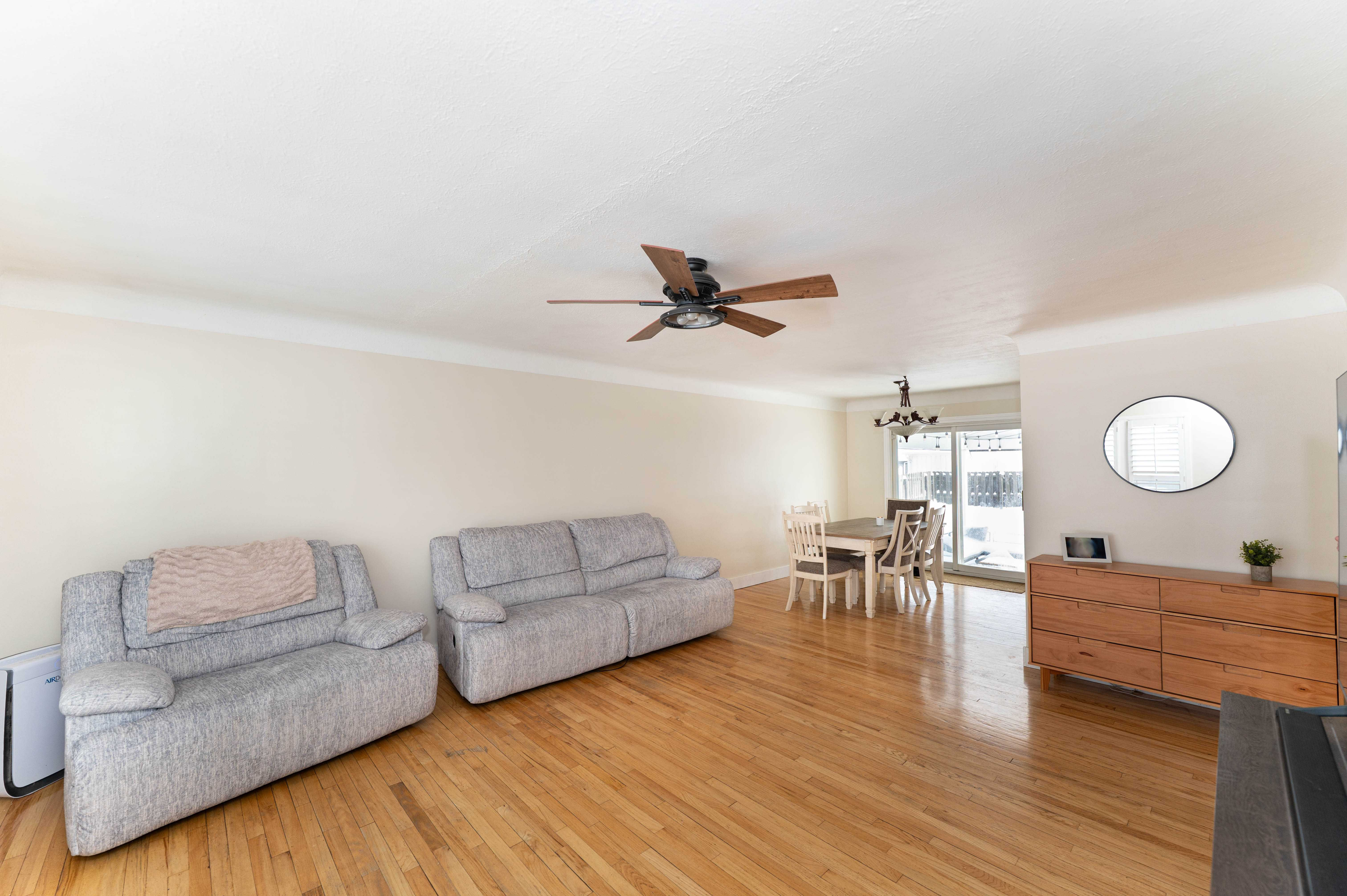 1709 Roselawn Road, Mayfield Heights, OH, USA, 44124 - Thumbnail 3