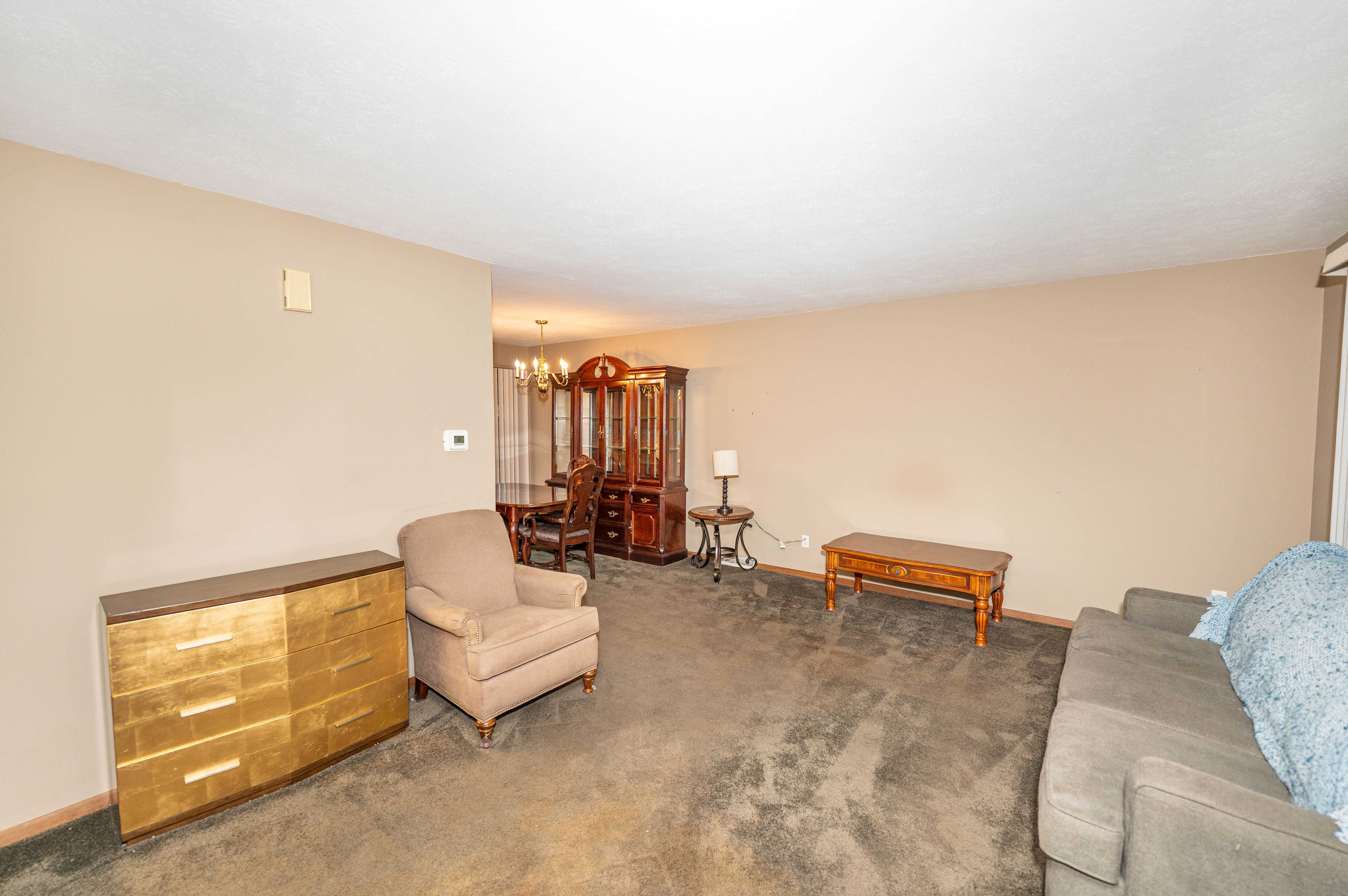 33072 Edward Avenue, Eastlake, OH, USA, 44095 - Thumbnail 3