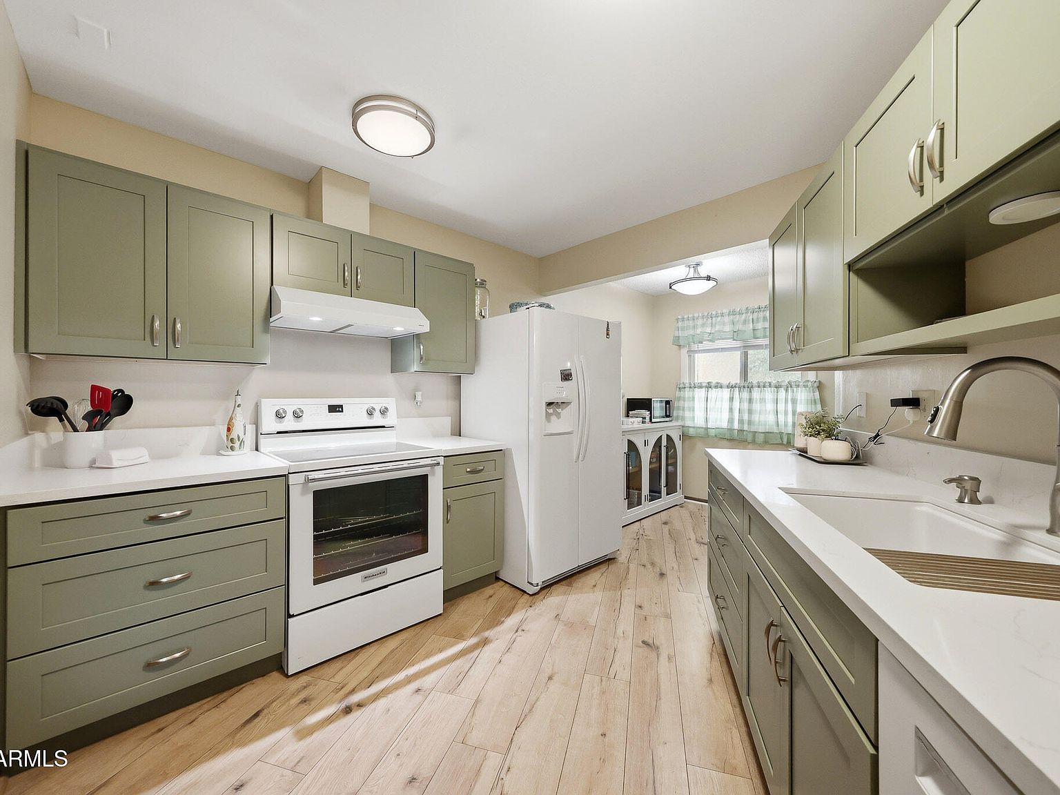 13817 N 109th Ave Sun City, AZ 85351, 85351