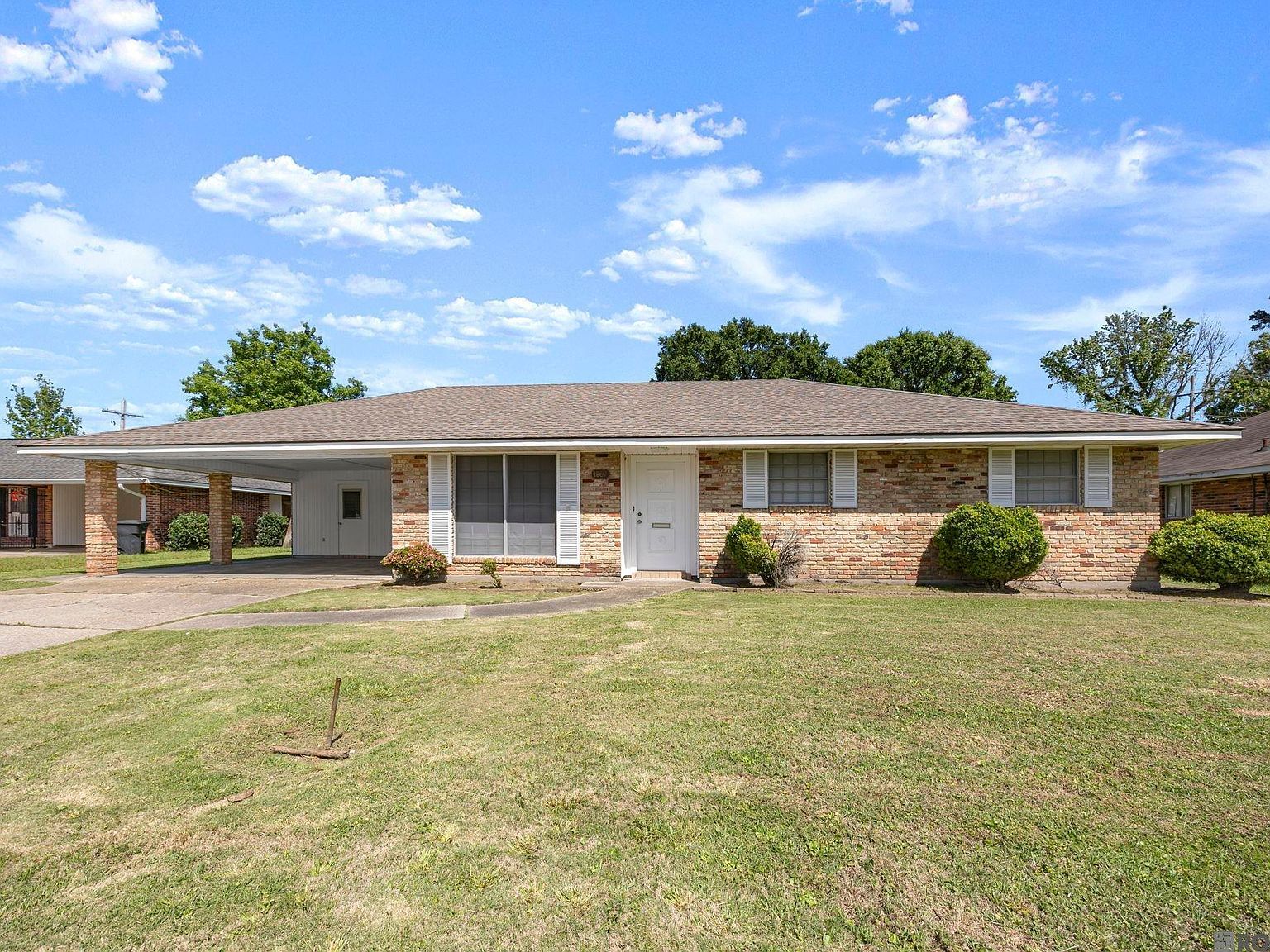 1089 S Burgess Dr Baton Rouge, LA 70815  | Single Family