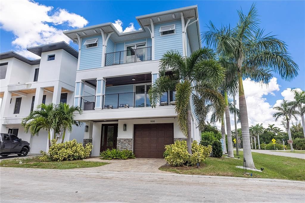 950 W Olympia Ave Punta Gorda, FL 33950 - Thumbnail 2