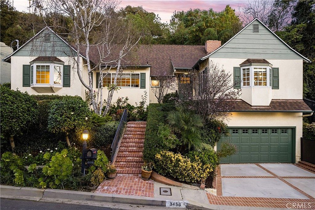 3456 Laurelvale Dr Studio City, CA 91604 - Thumbnail 2