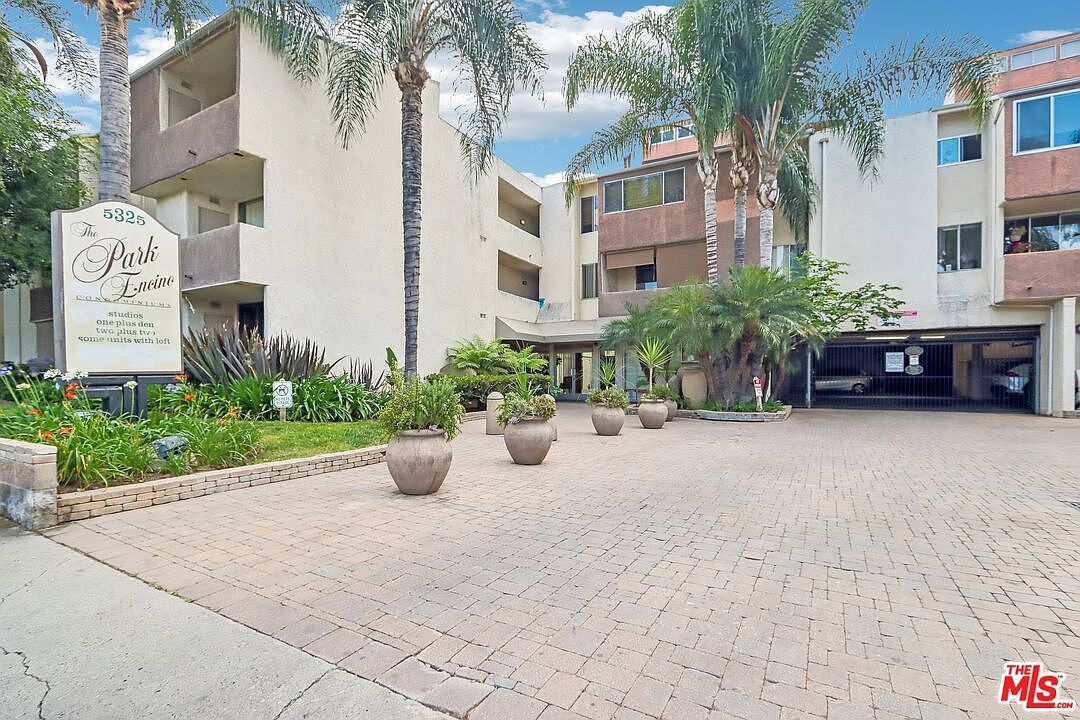 5325 Newcastle Ave Unit 201 Encino, CA 91316, 91316