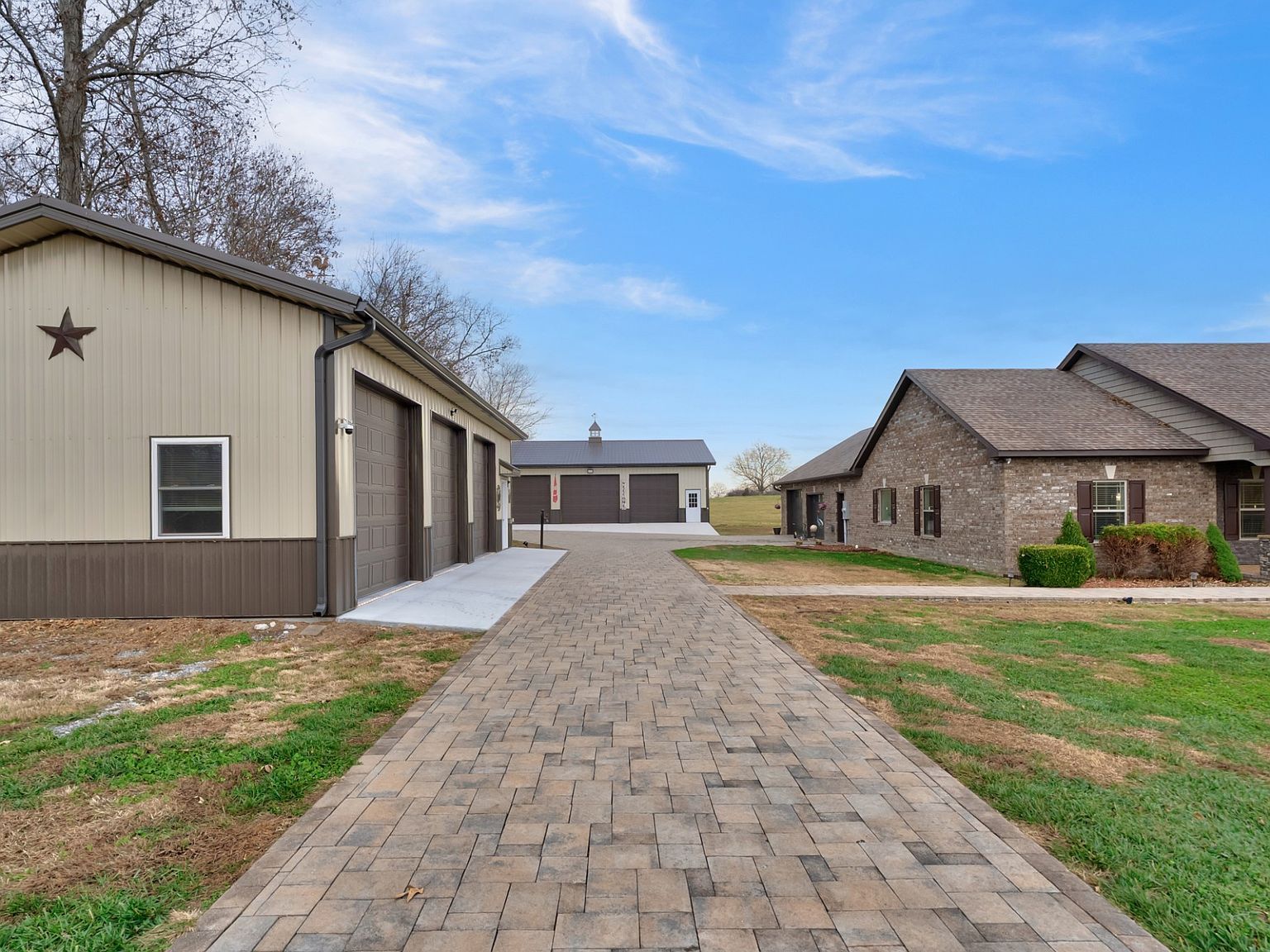 1065 Parkhurst Rd McMinnville, TN 37110 - Thumbnail 2