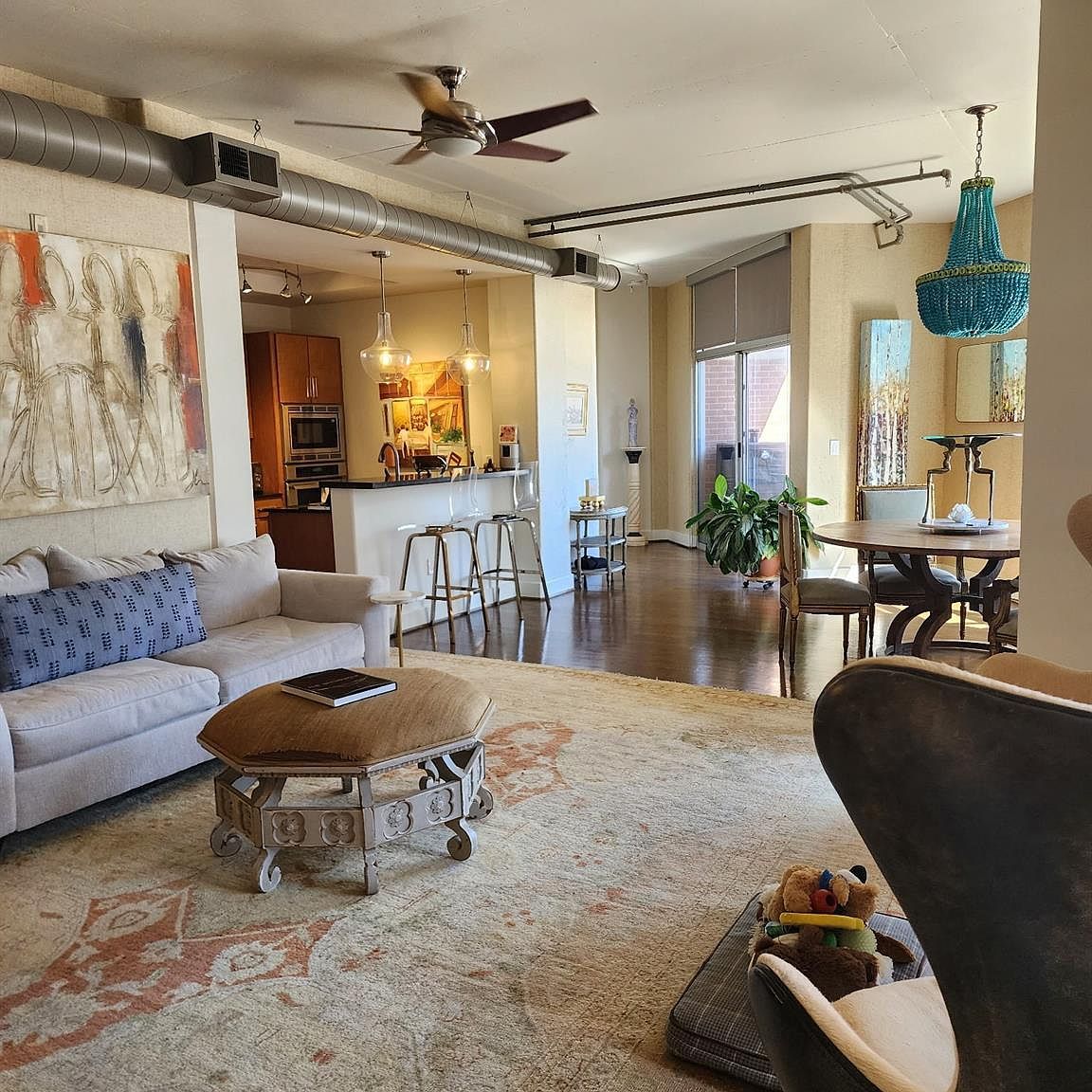 1901 Post Oak Blvd APT 709 Houston, TX 77056  | Condominium