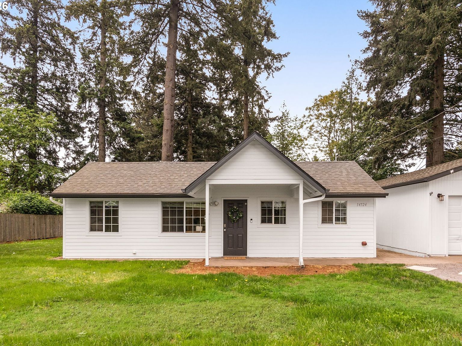 14724 SE Market Ct Portland, OR 97233, 97233