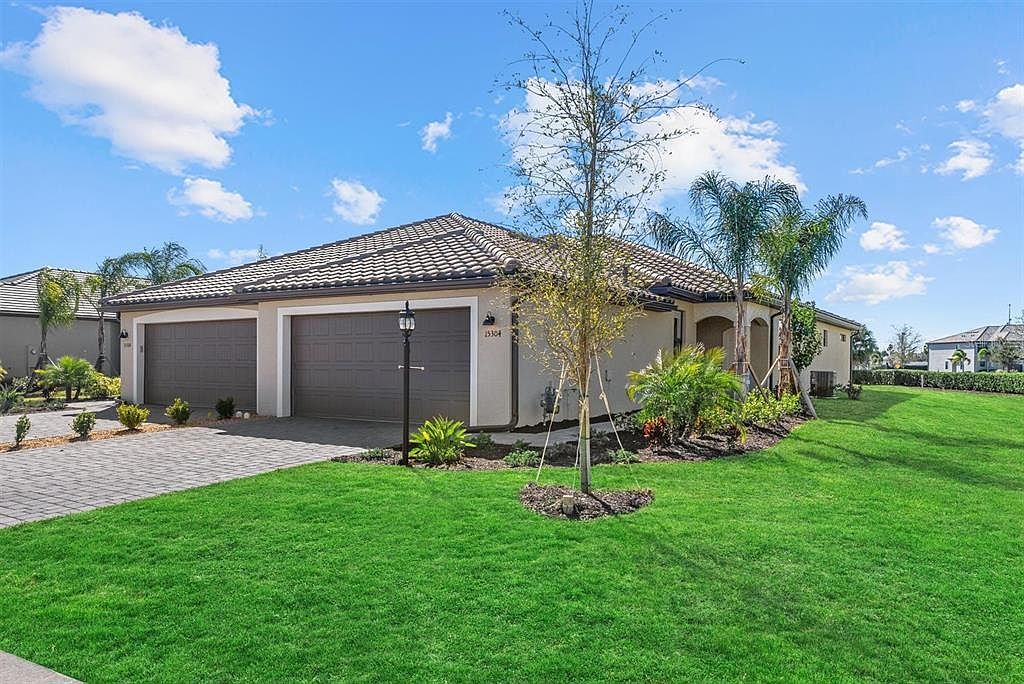 15304 Sunny Day Dr Bradenton, FL 34211 - Thumbnail 2