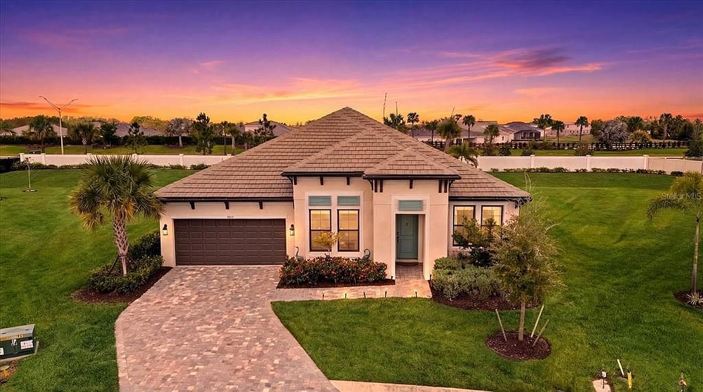 4607 Rainwater Gln Lakewood Ranch, FL 34211  | Single Family