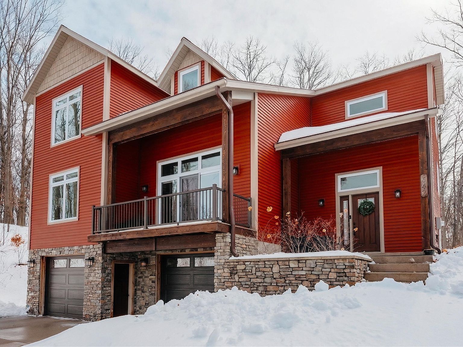 642 Napolean Way Traverse City, MI 49696 - Thumbnail 2