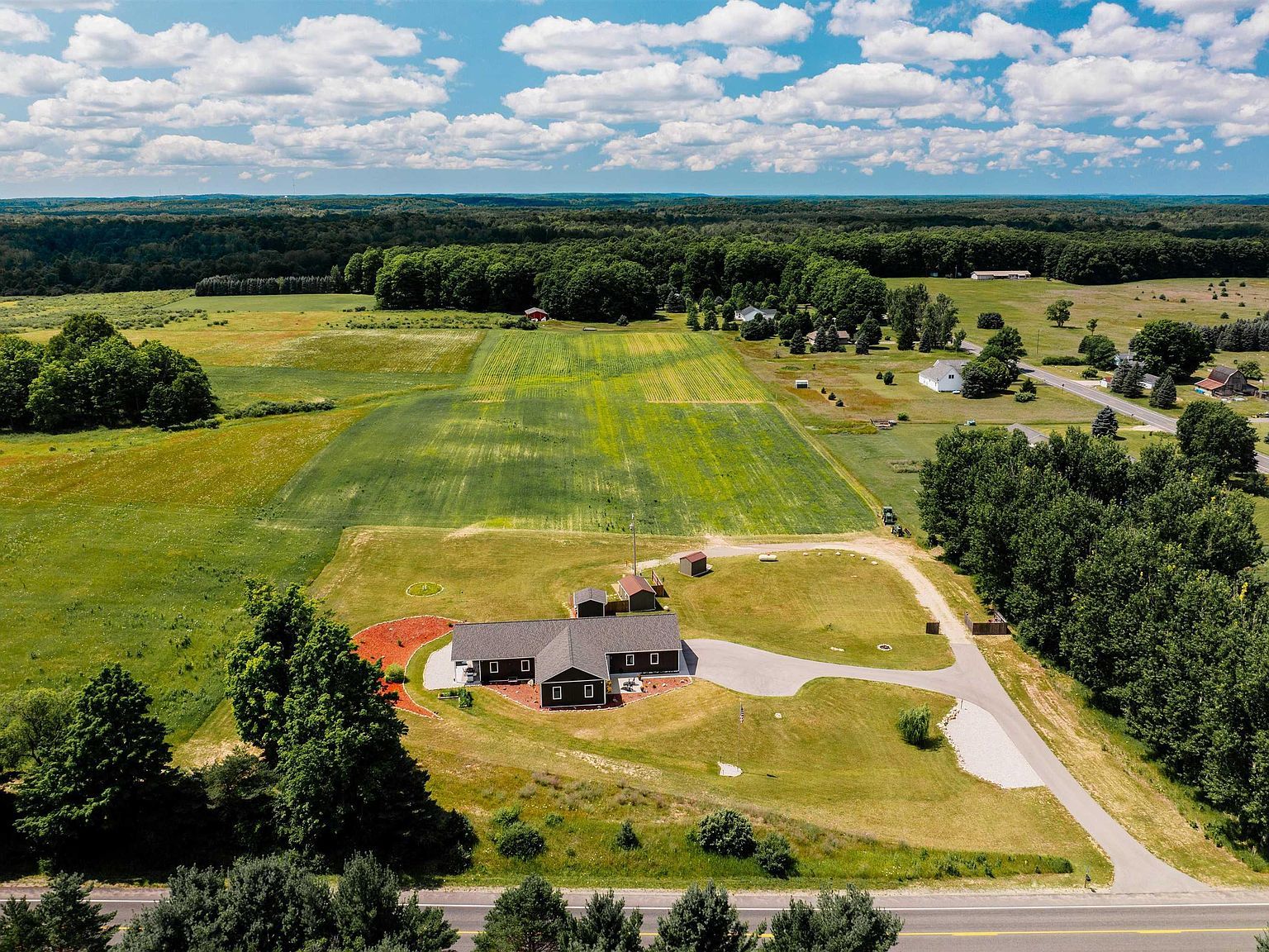 5564 Knight Rd Kingsley, MI 49649, 49649