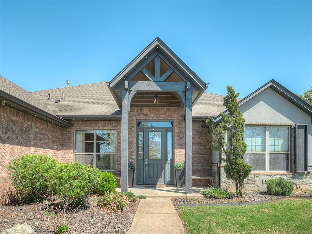 5736 Asheville Way Choctaw, OK 73020  | Single Family