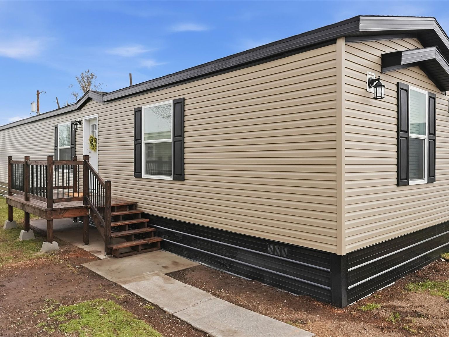 2010 W Kent Ave Missoula, MT 59801  | New build