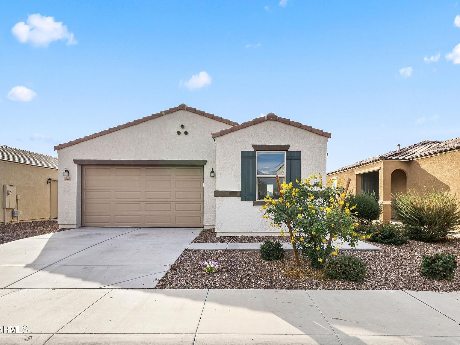 613 E Elm Ln Avondale, AZ 85323 - Thumbnail 2