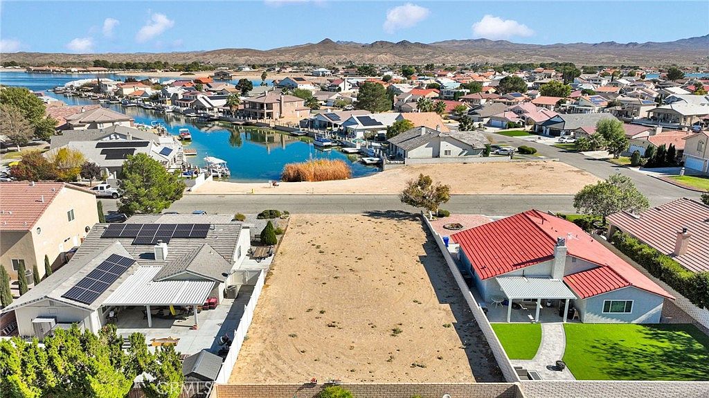 27044 Pirateer Ln #278 Helendale, CA 92342 - Thumbnail 2